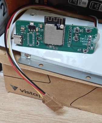 Carte OverWire assemblée : module ESP32 pour flasher et déboguer des STM32 par Wi-Fi